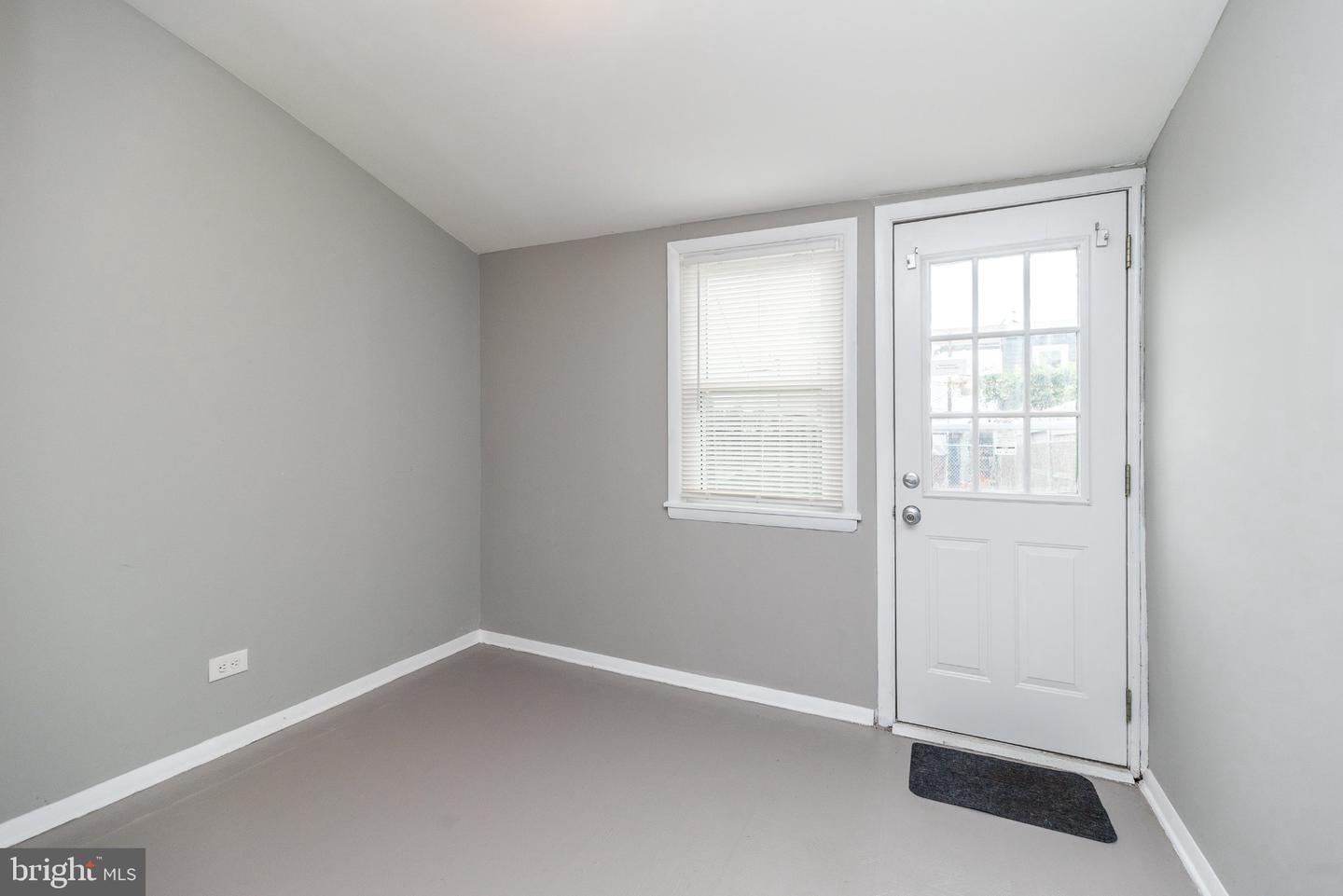 1928 E Lehigh Ave Property Photo 21