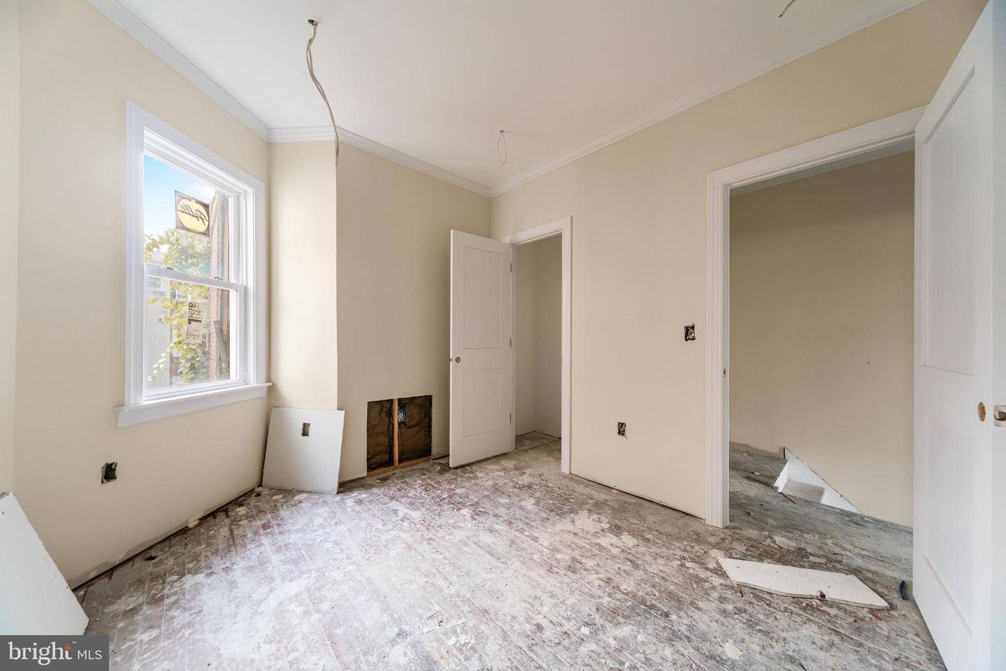 1127 S Paxon St Property Photo 7