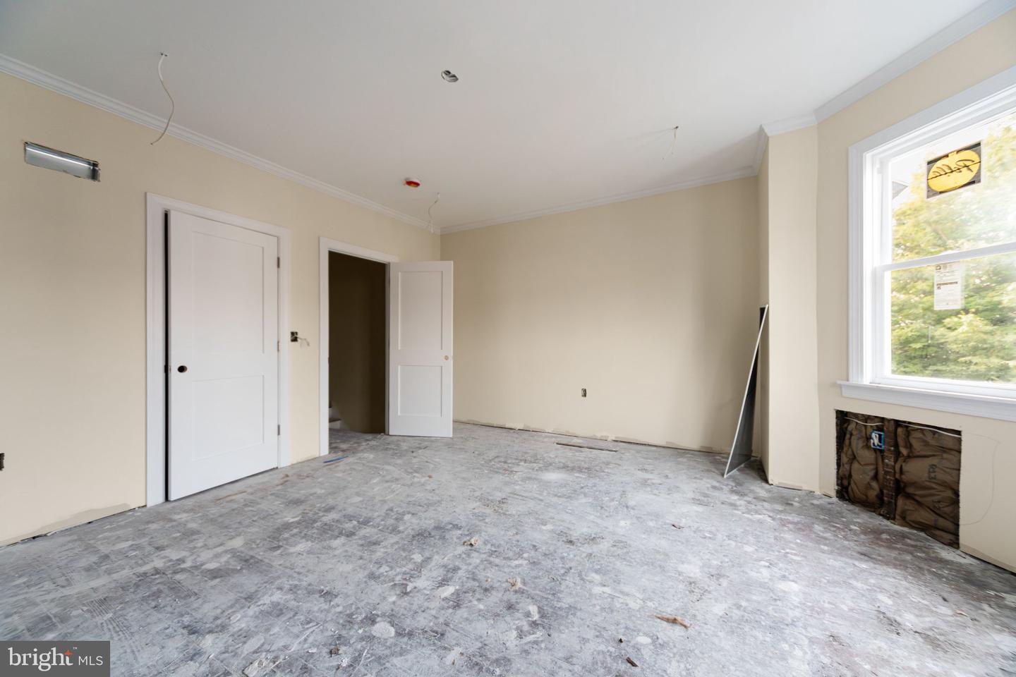 1127 S Paxon St Property Photo 12
