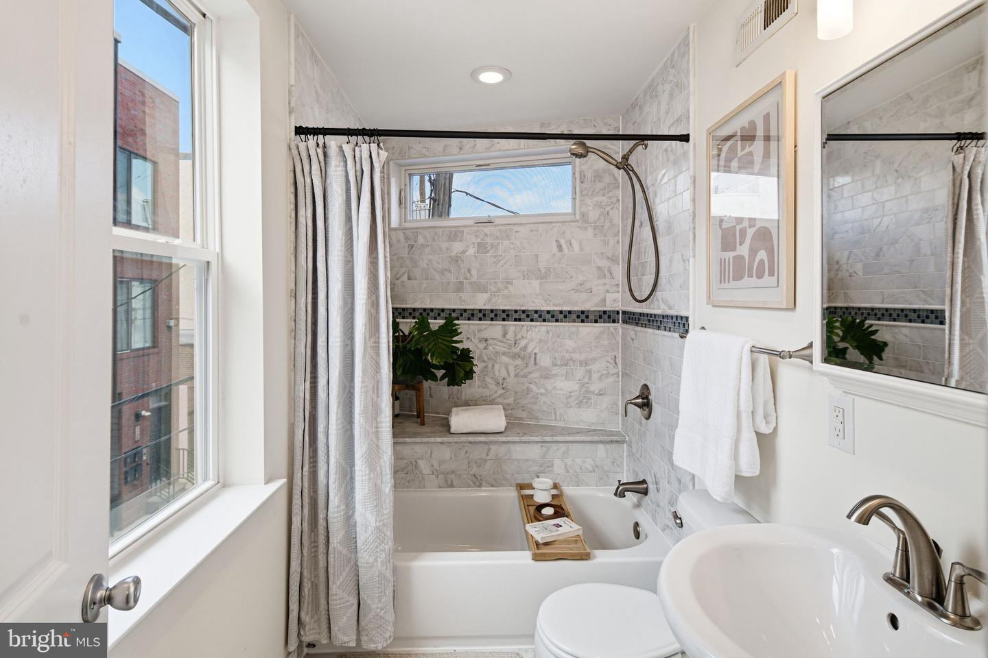 2015 Martha St Property Photo 22