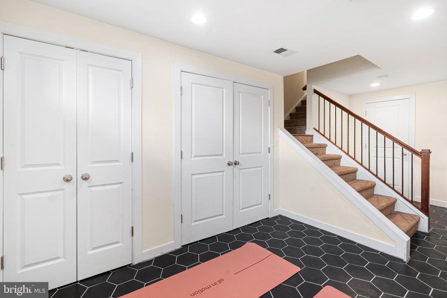 2015 Martha St Property Photo 30