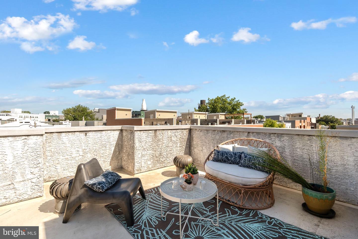 2015 Martha St Property Photo 31