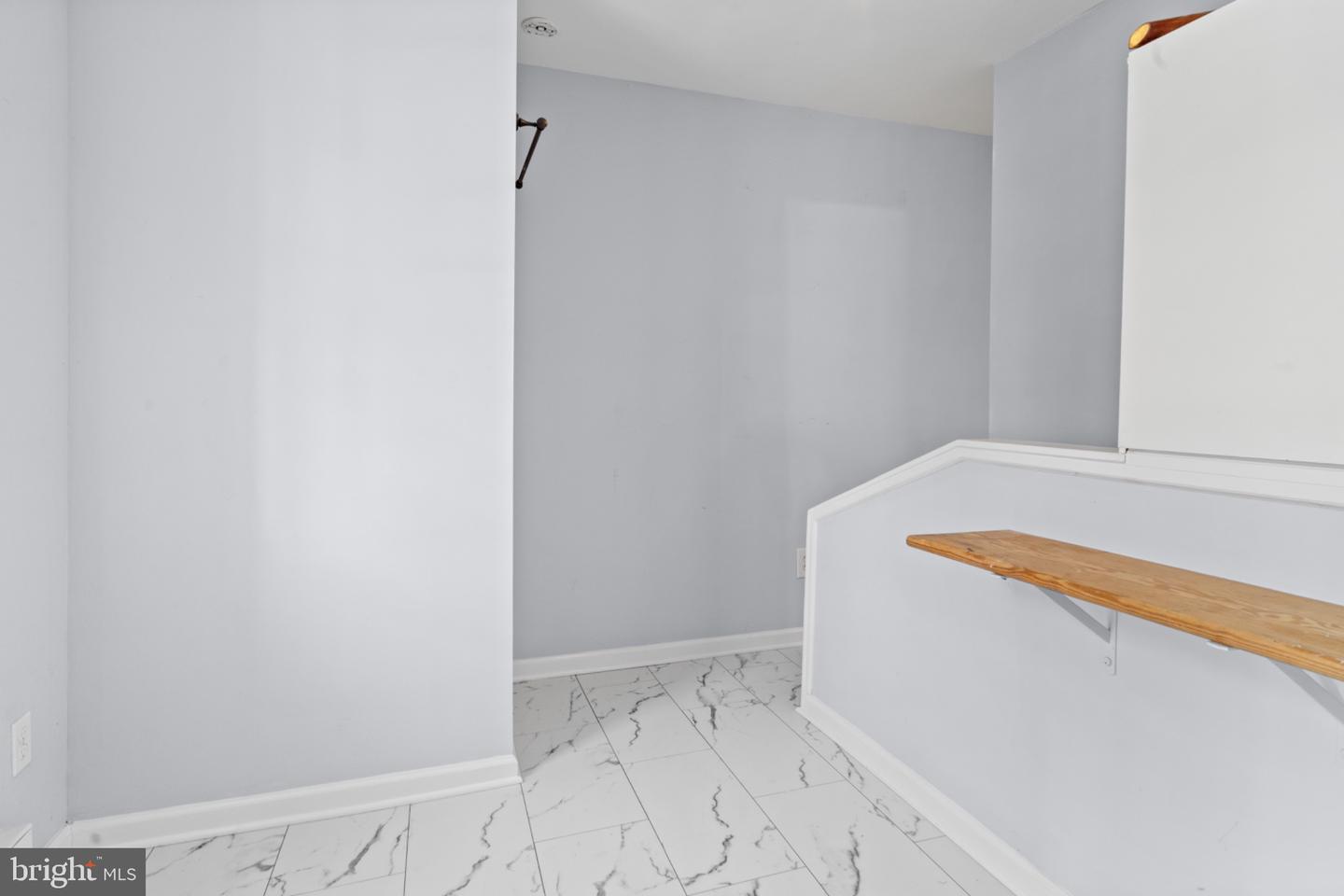 2724 Ash St Property Photo 5