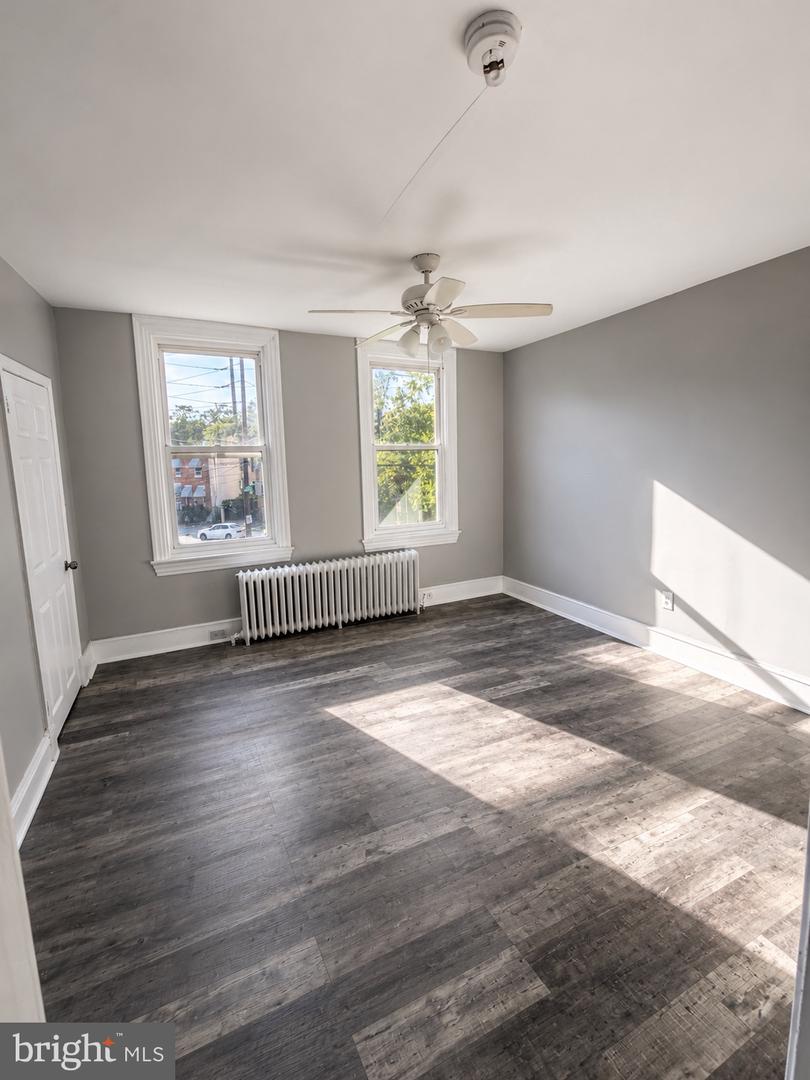 5149 Camac St Property Photo 2