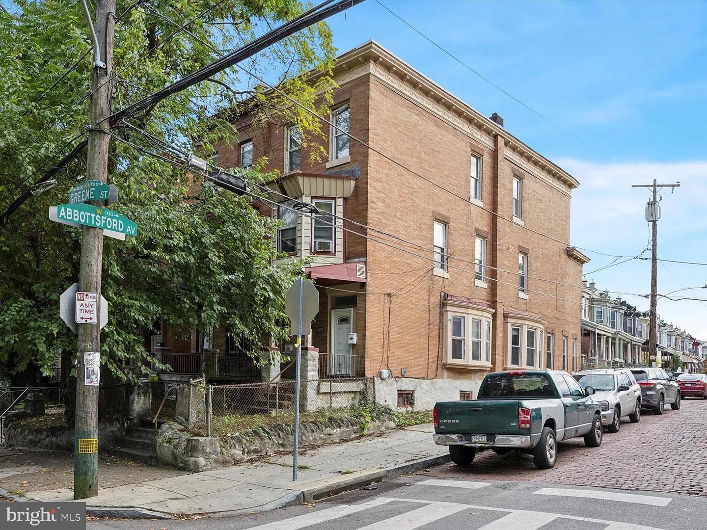 4642 Greene St Property Photo 1