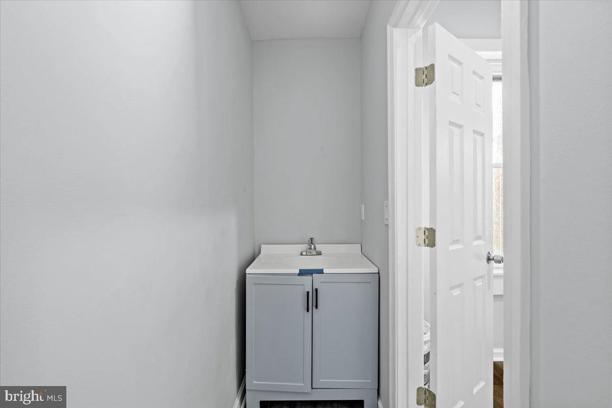 4642 Greene St Property Photo 18