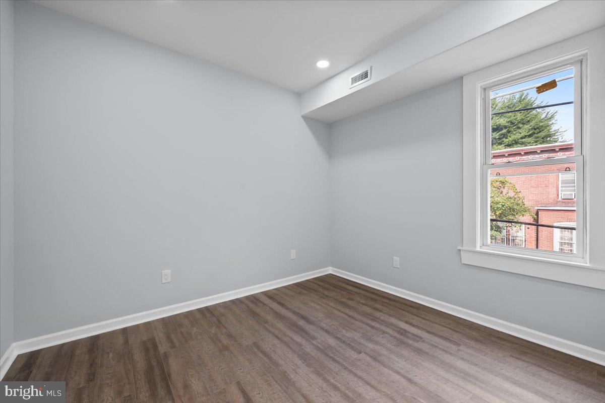 4642 Greene St Property Photo 22