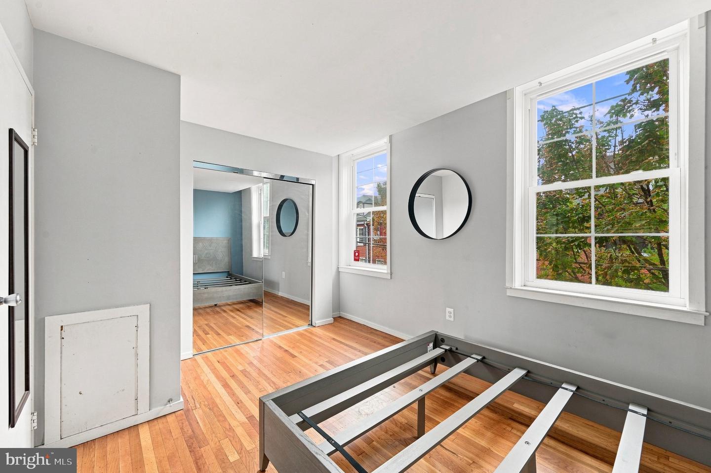 326 Queen St #3 Property Photo 11
