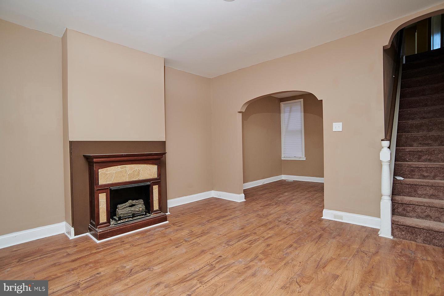 6123 Upland St Property Photo 1