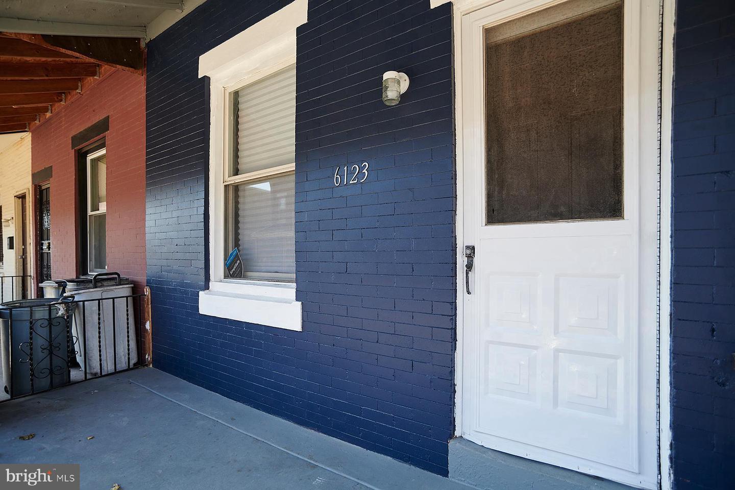 6123 Upland St Property Photo 3