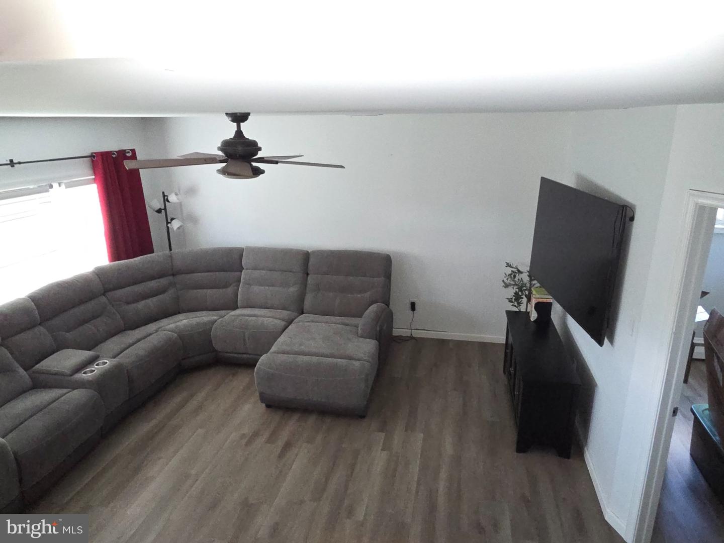 2863 Nautilus Rd Property Photo 6