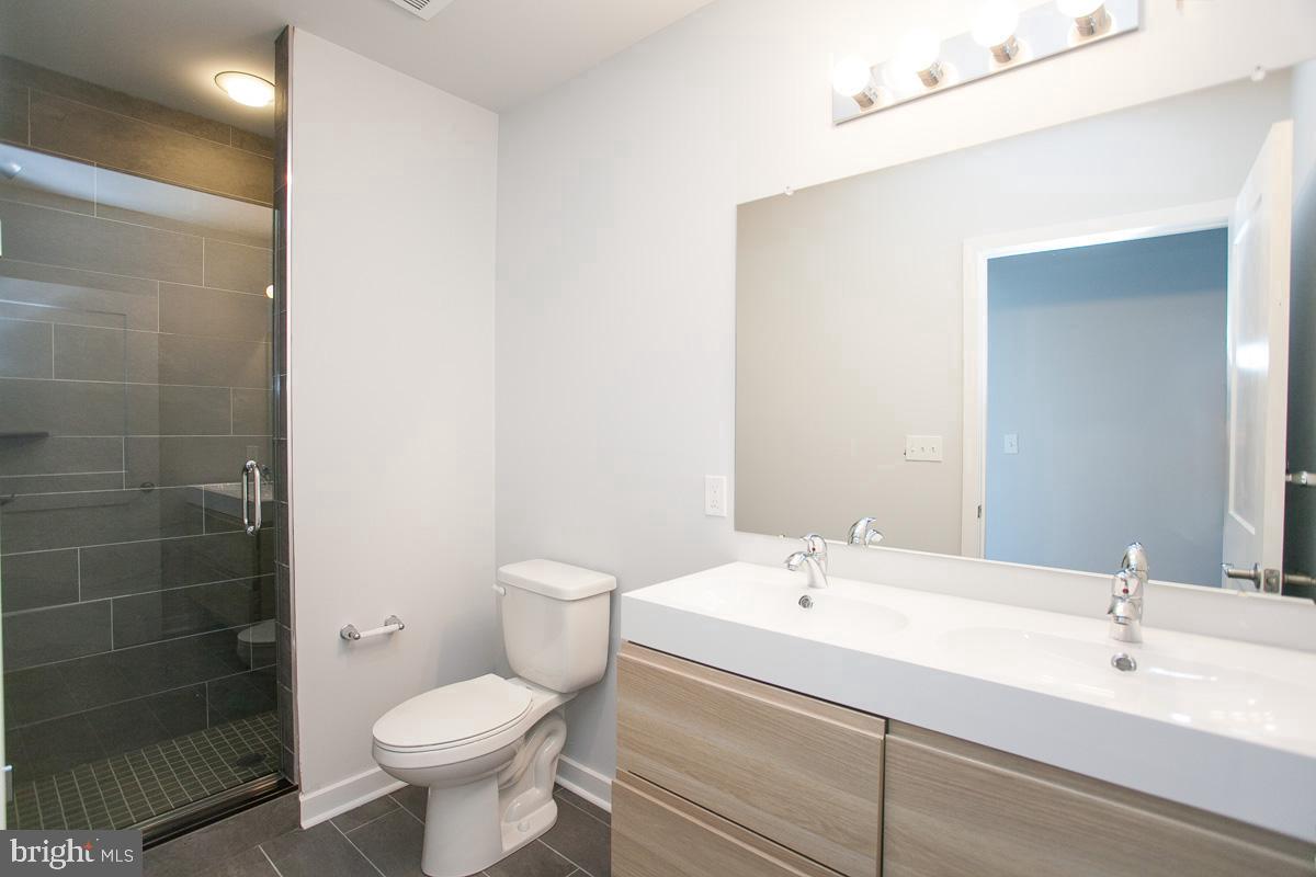 6090 Drexel Rd #8 Property Photo 8