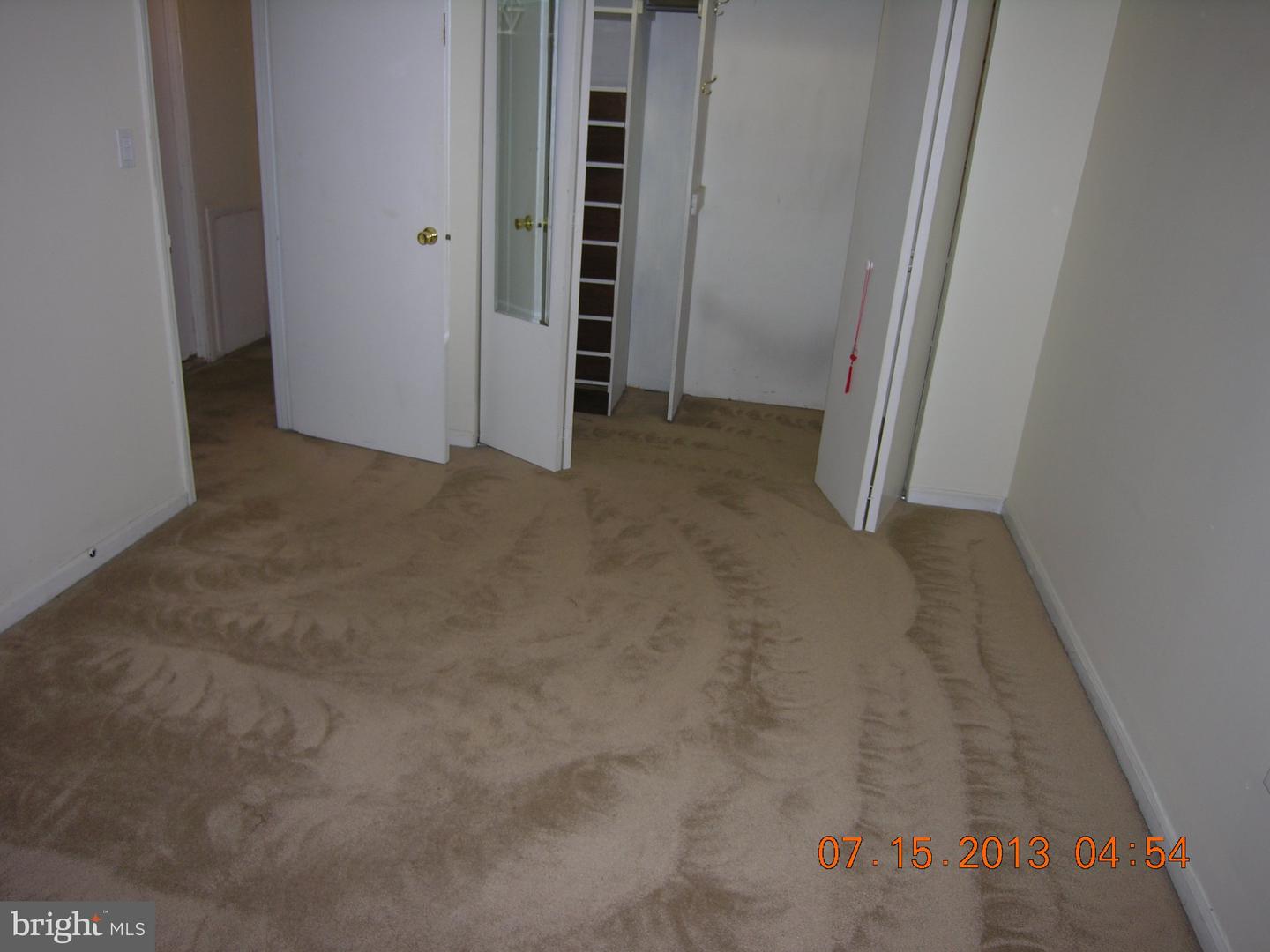 289 Greenough St #1st Floor Front Property Photo 6