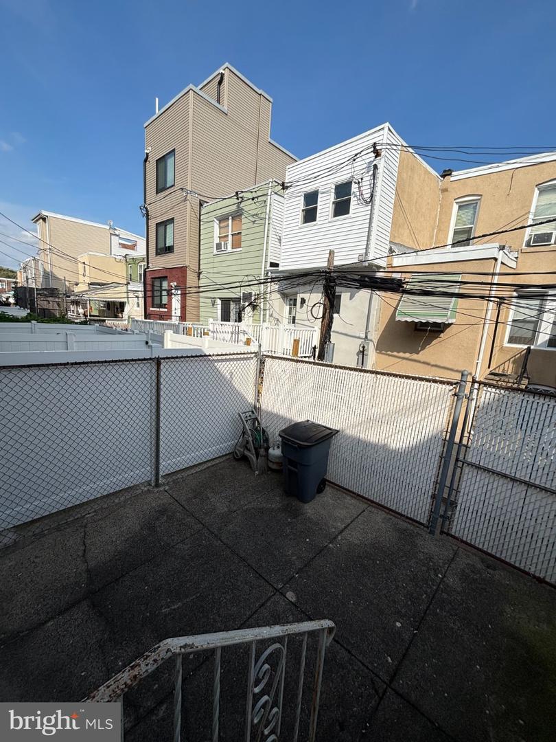 2841 S Camac St Property Photo 9