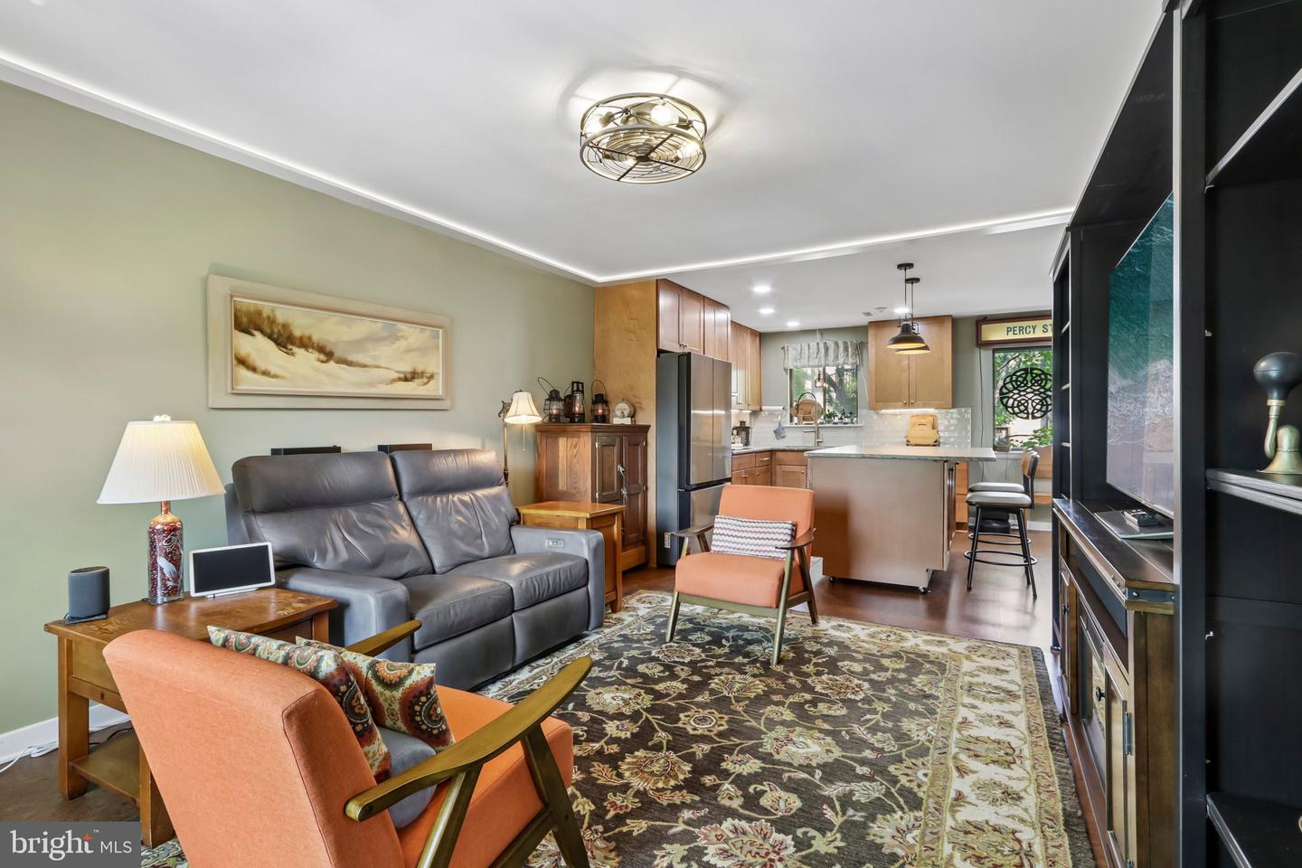 1109 South St #c Property Photo 6