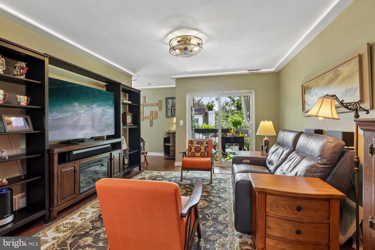 1109 South St #c Property Photo 8