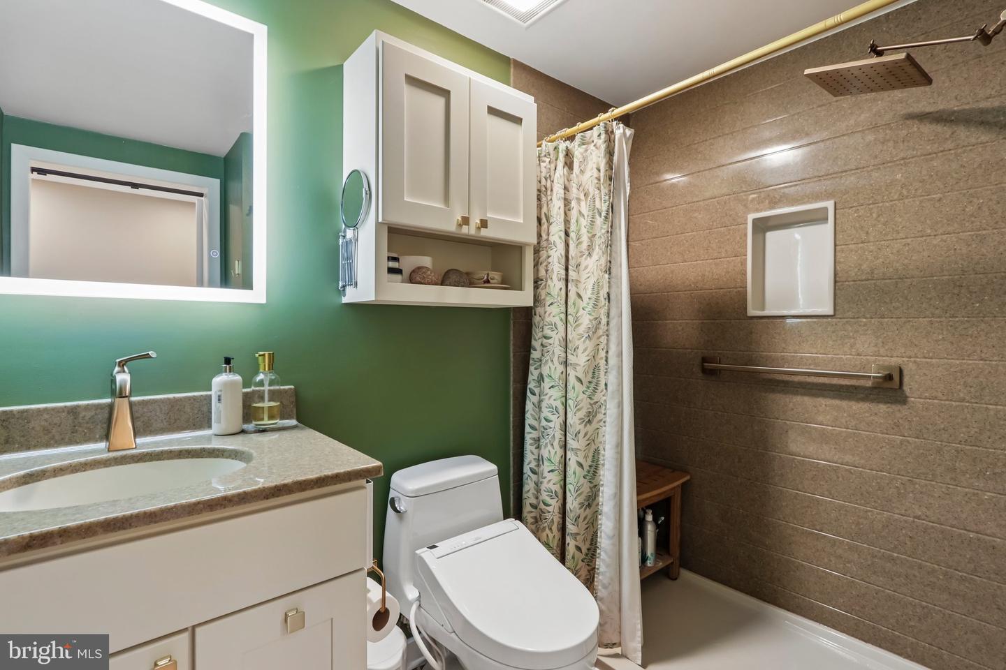 1109 South St #c Property Photo 30