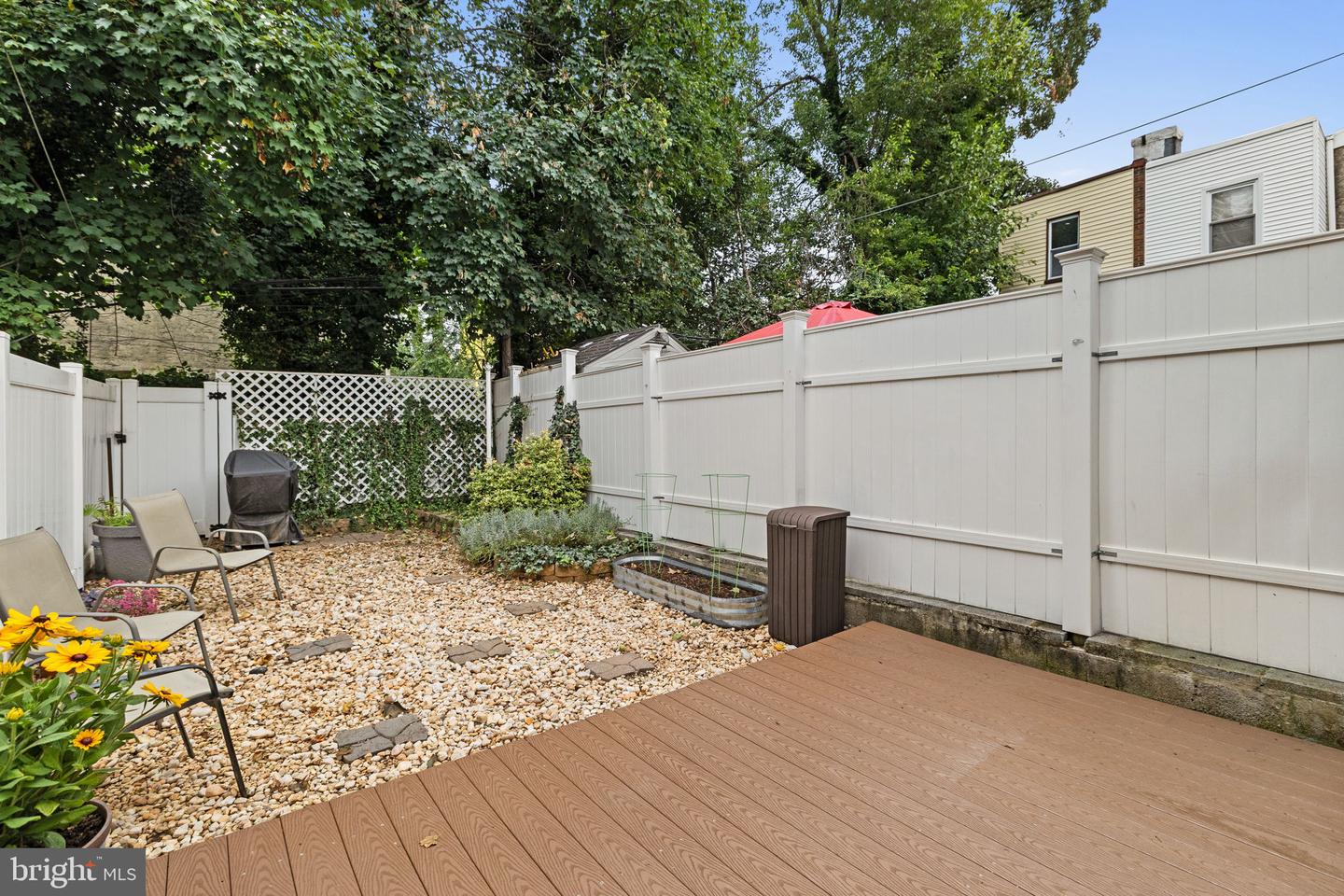 133 E Hortter St Property Photo 22