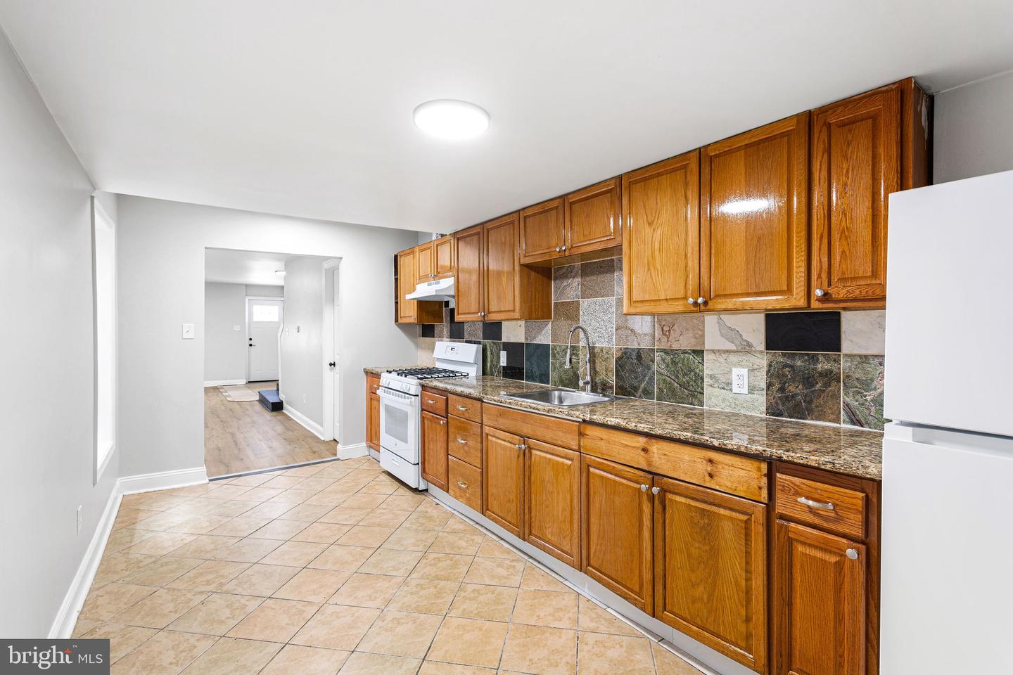 3841 Folsom St Property Photo 11