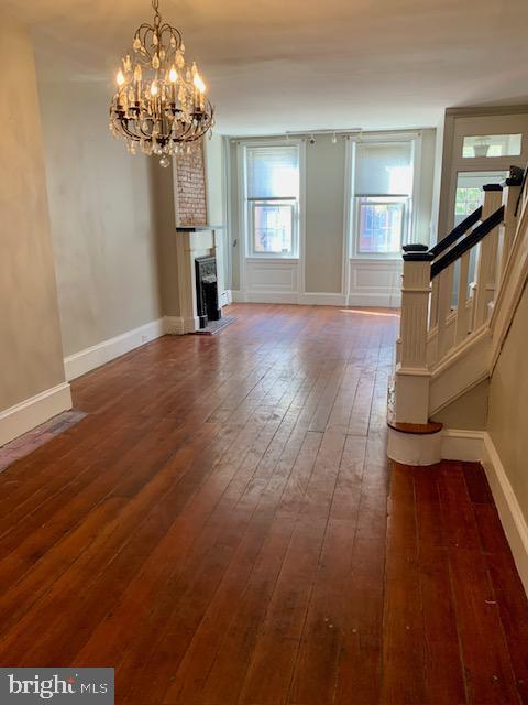 1107 E Palmer St Property Photo 3
