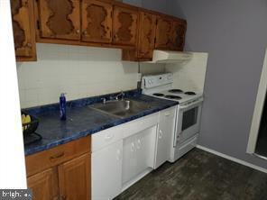 2522 N Front St N Property Photo 4