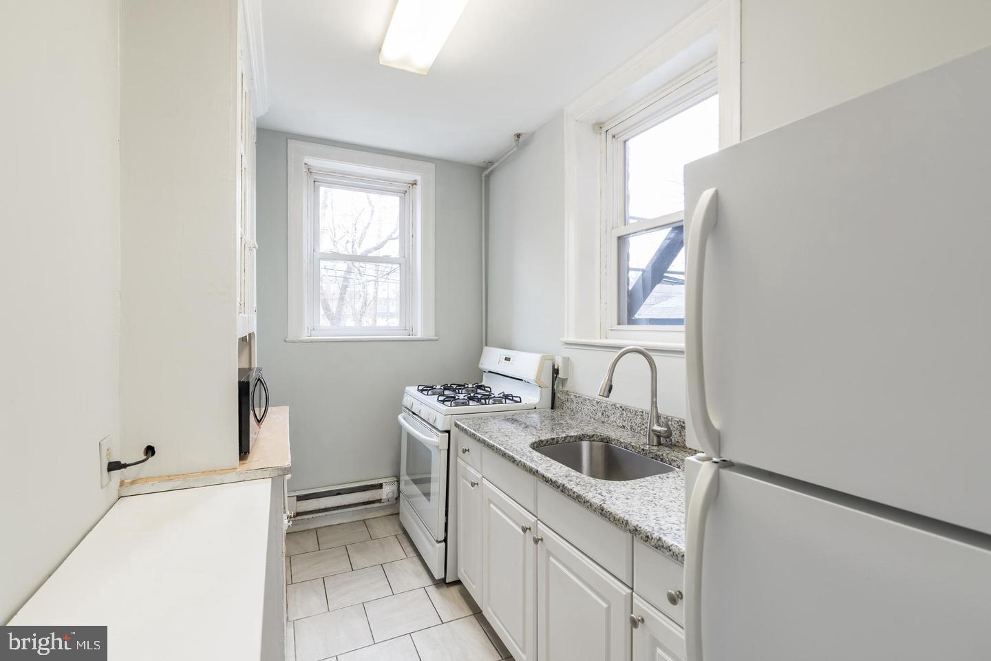 2115 N 63rd St #unit 2f Property Photo 5