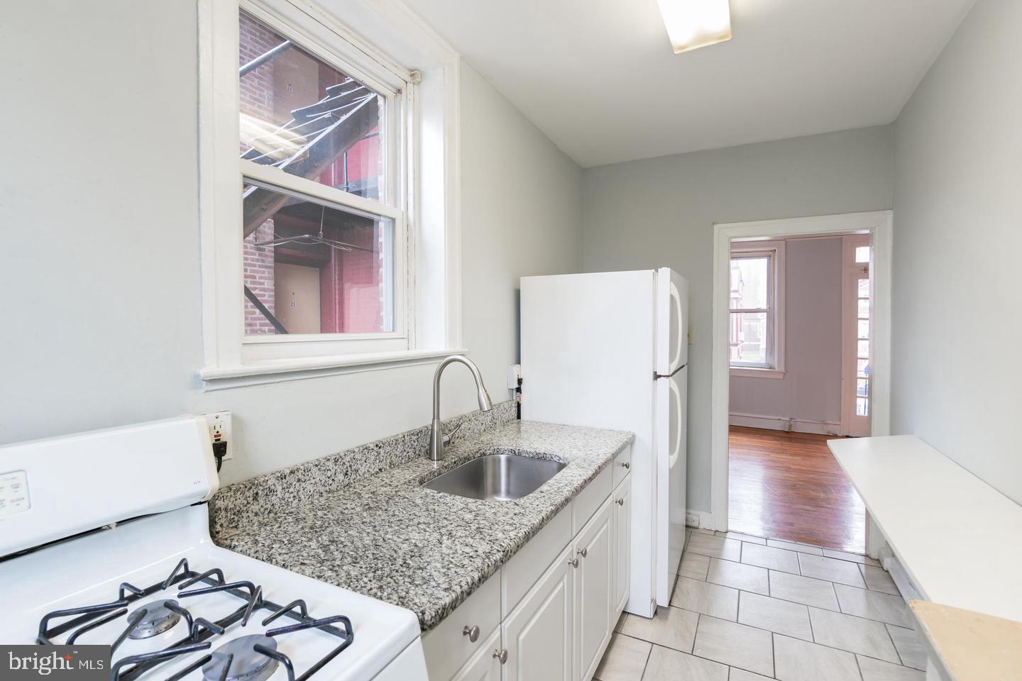 2115 N 63rd St #unit 2f Property Photo 7