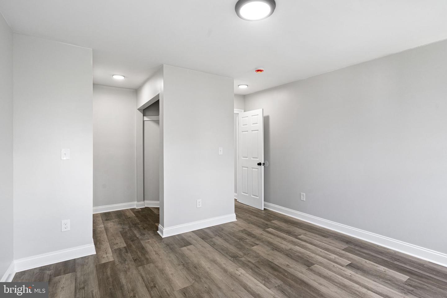 3845 Folsom St Property Photo 11