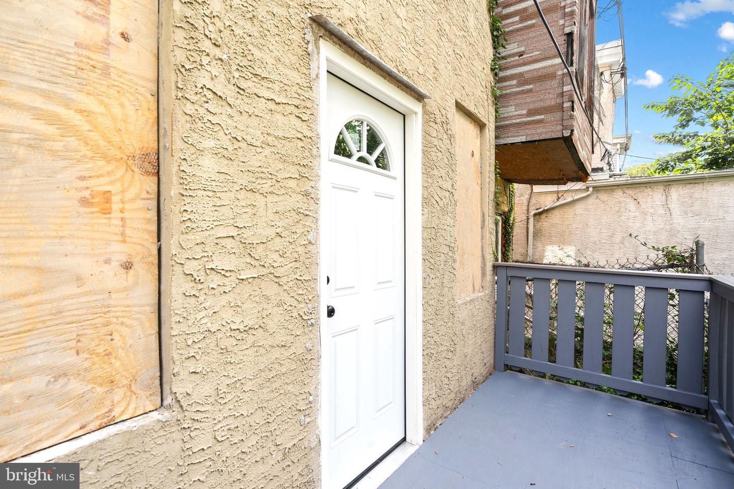 3845 Folsom St Property Photo 20