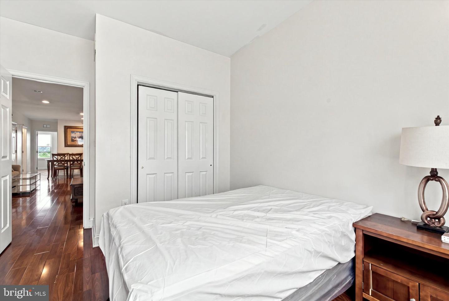 2007 W Oxford St #3 Property Photo 12