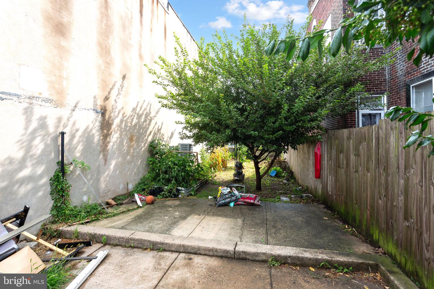 2120 Orthodox St Property Photo 27