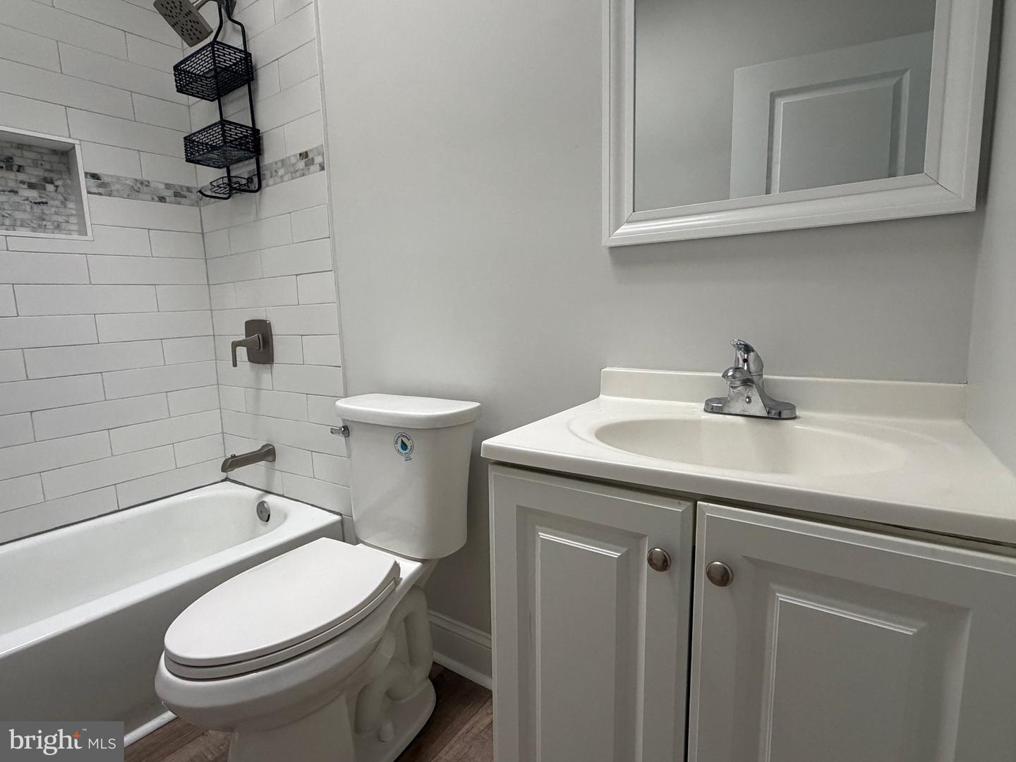 134 N Edgewood St Property Photo 9