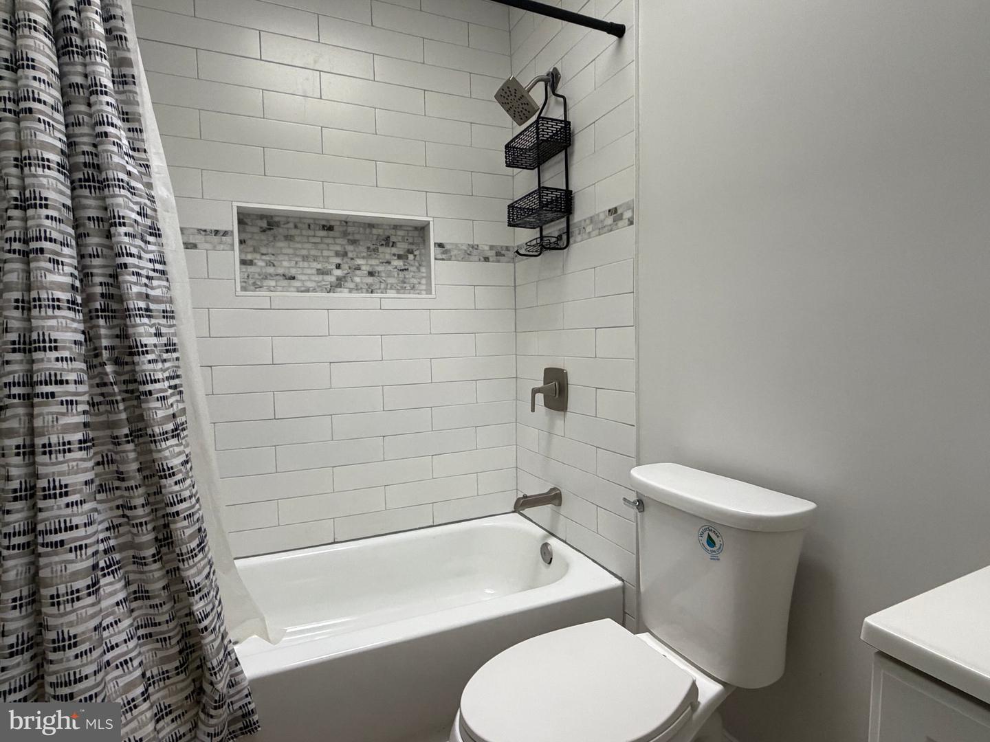134 N Edgewood St Property Photo 10
