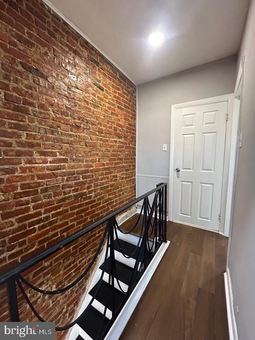 120 Tree St Property Photo 12
