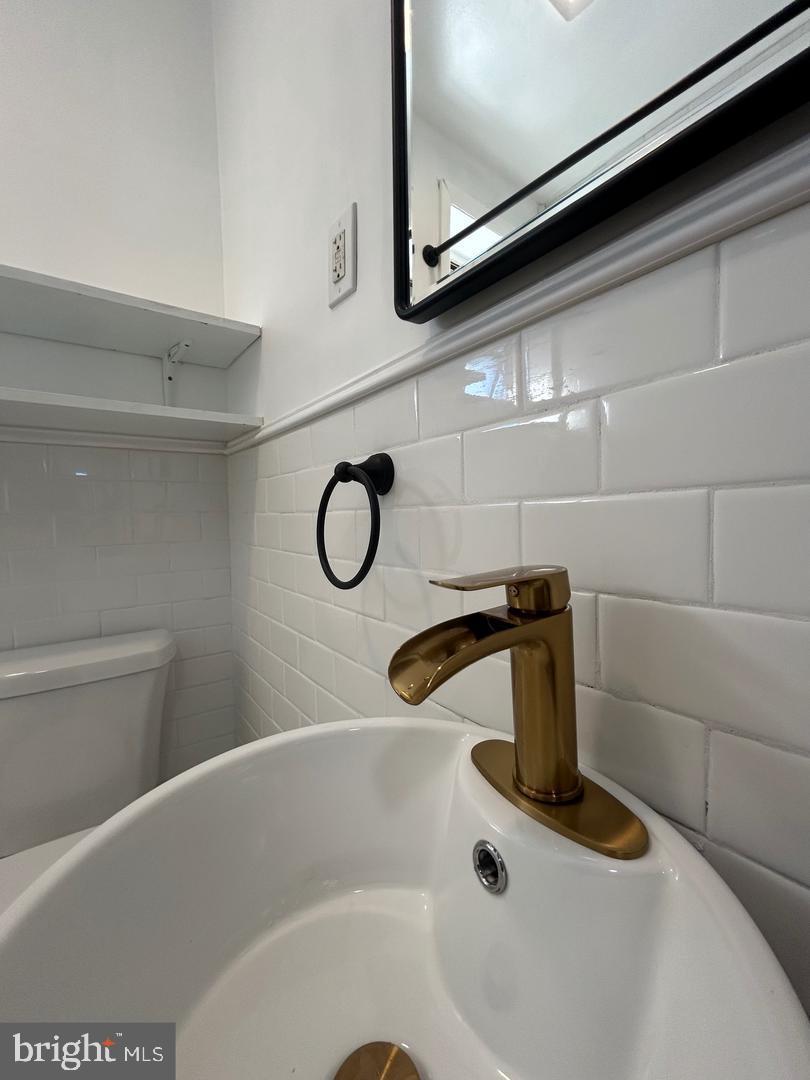 120 Tree St Property Photo 16
