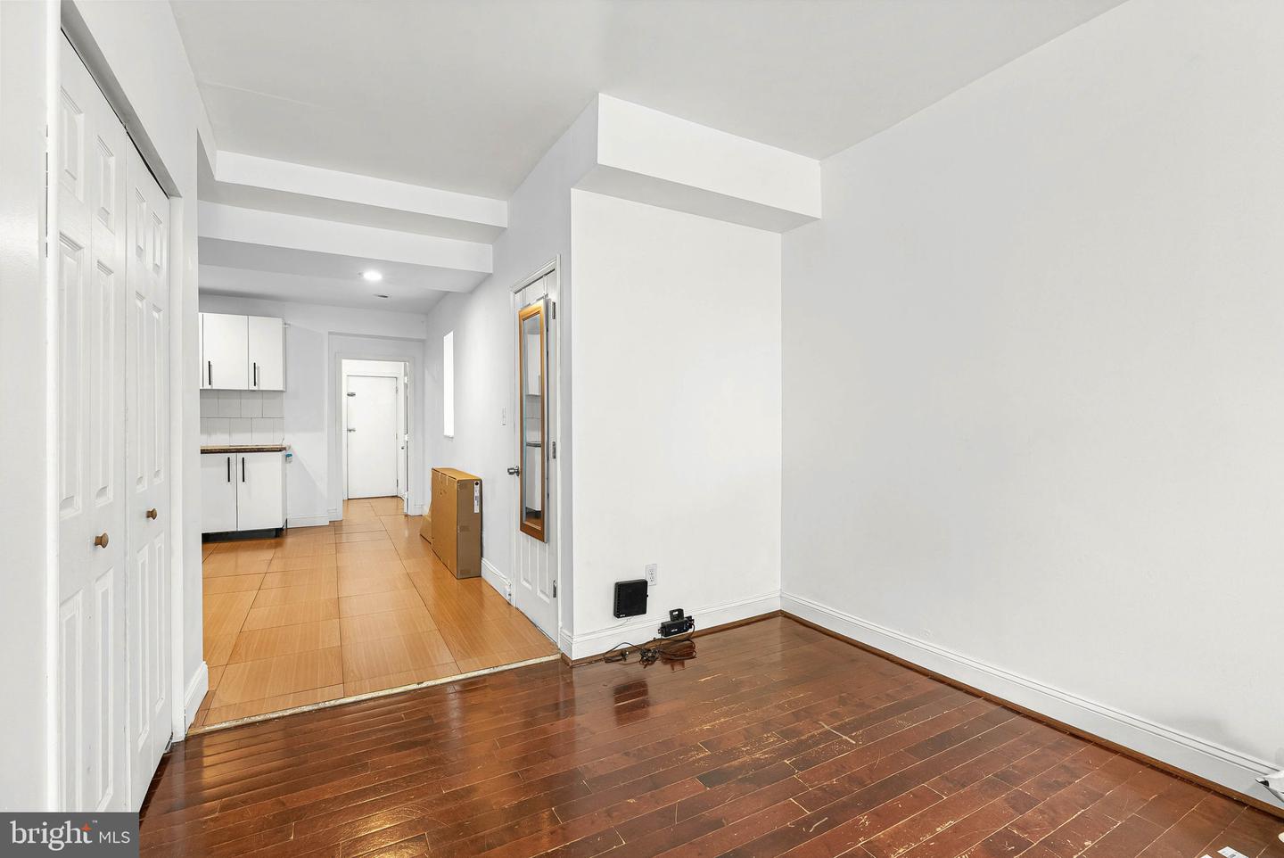 903 S 13th St Property Photo 3