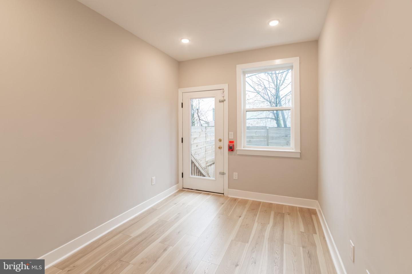 1020 S 53rd St #unit 1 Property Photo 9