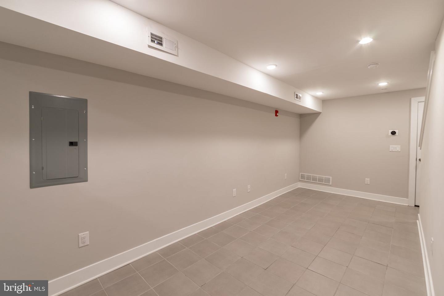 1020 S 53rd St #unit 1 Property Photo 14