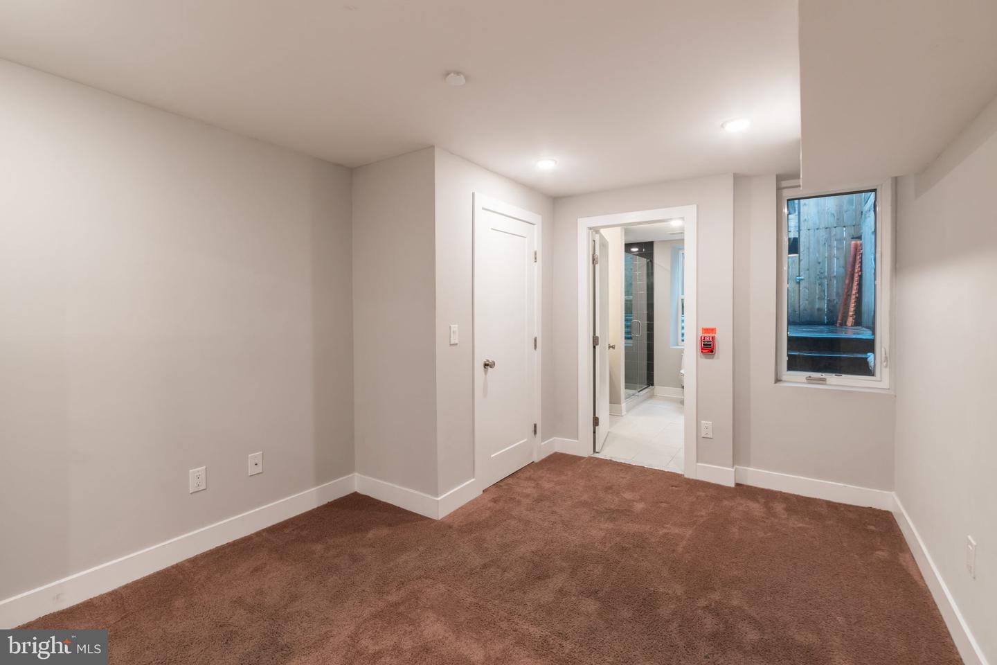 1020 S 53rd St #unit 1 Property Photo 16