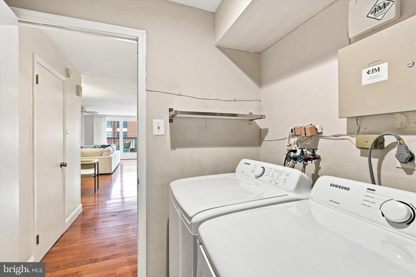 220 N 22nd St #b Property Photo 11