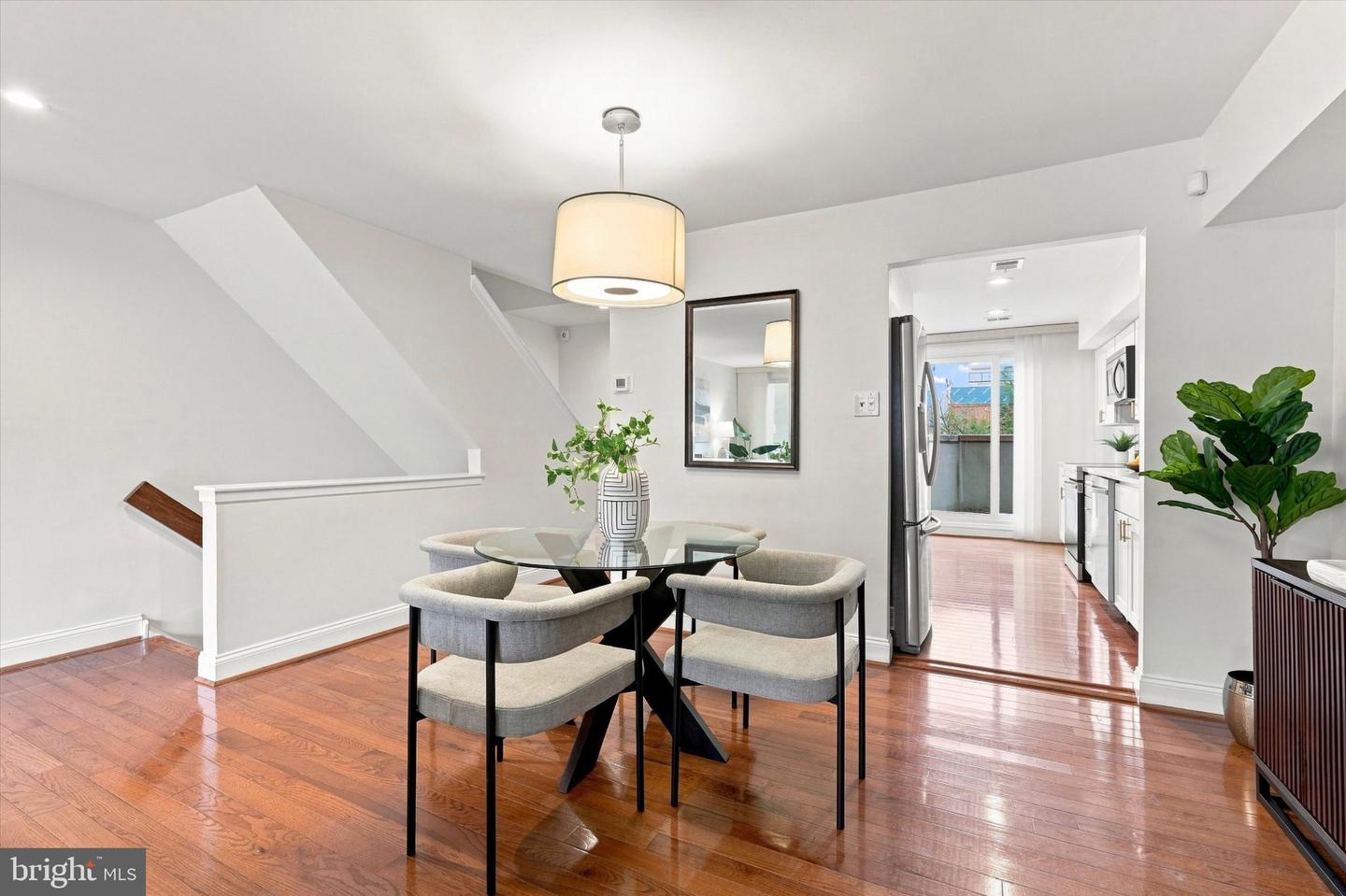 220 N 22nd St #b Property Photo 12