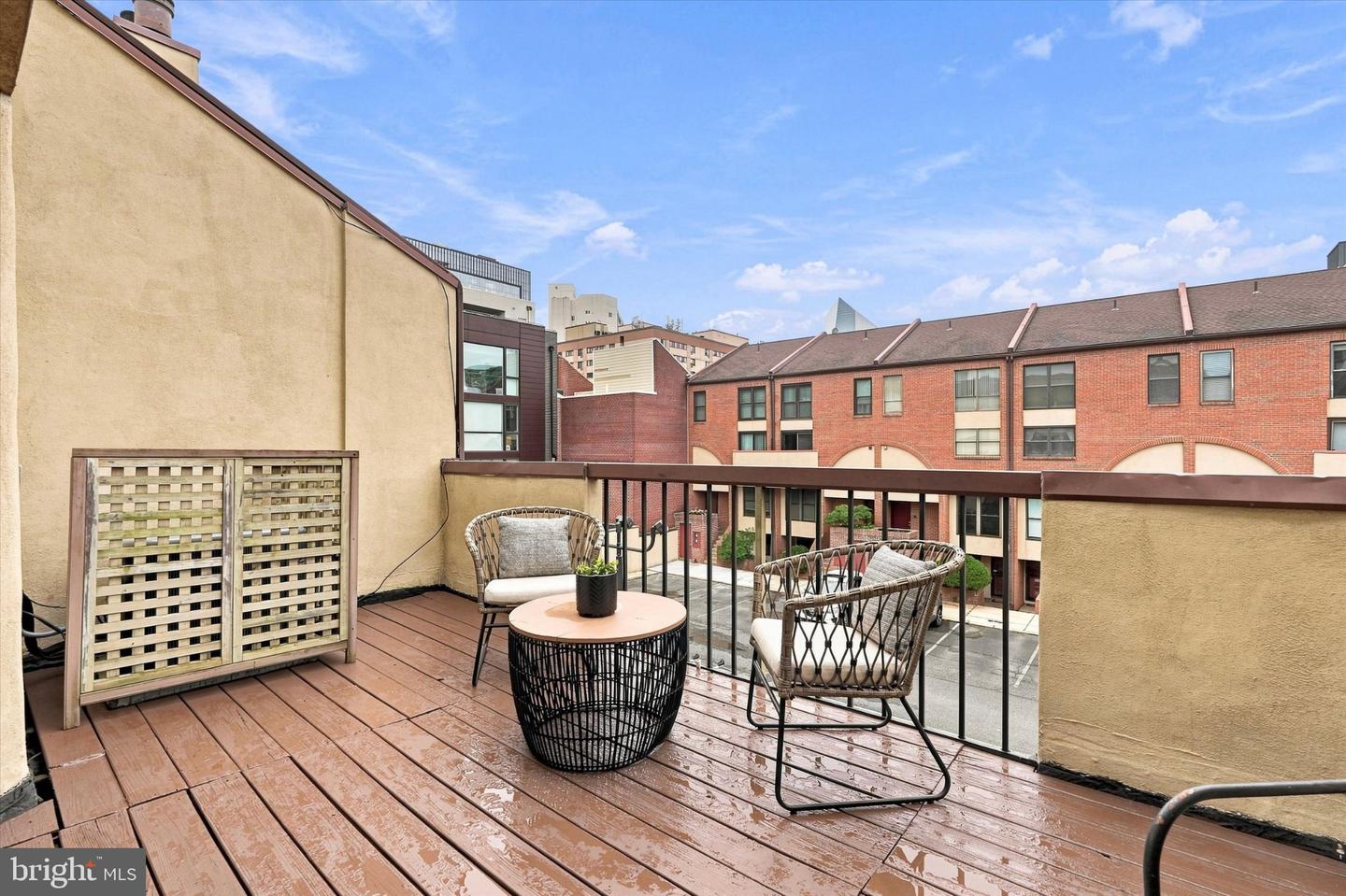 220 N 22nd St #b Property Photo 14