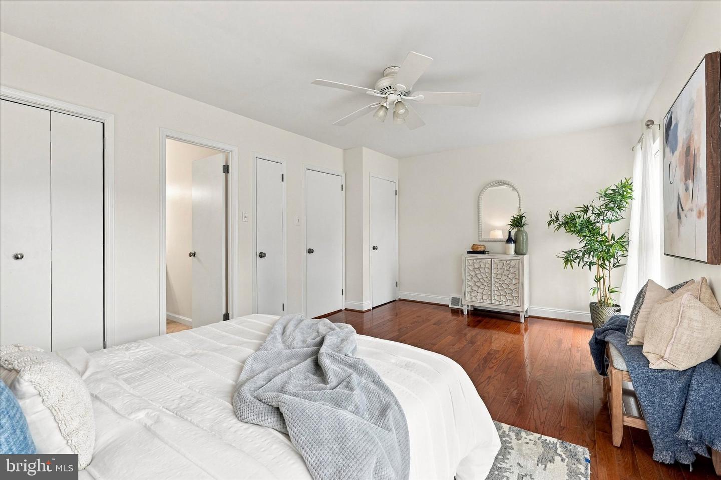 220 N 22nd St #b Property Photo 17