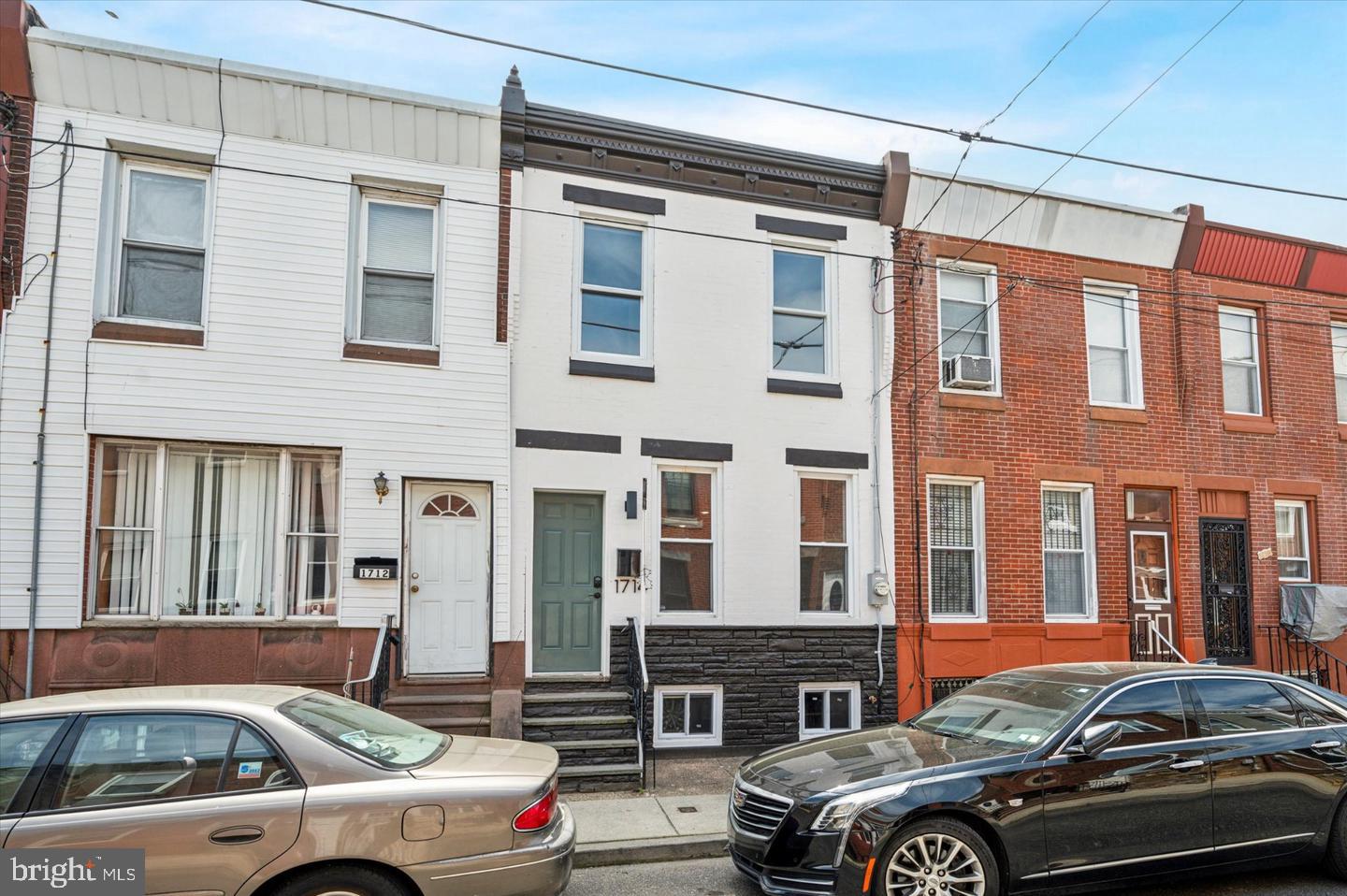 1714 Watkins St Property Photo 2