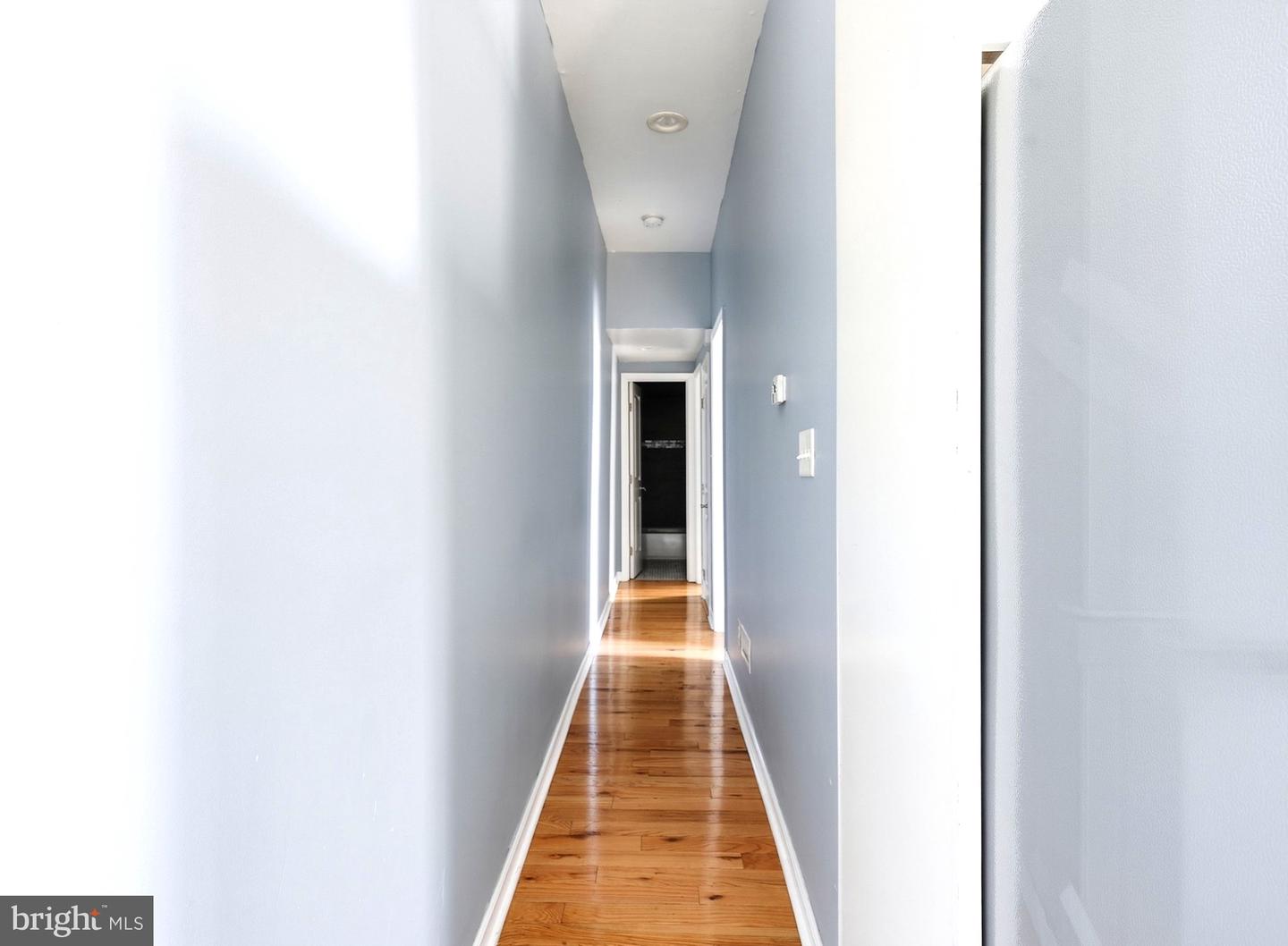 5578 Ludlow St Property Photo 8
