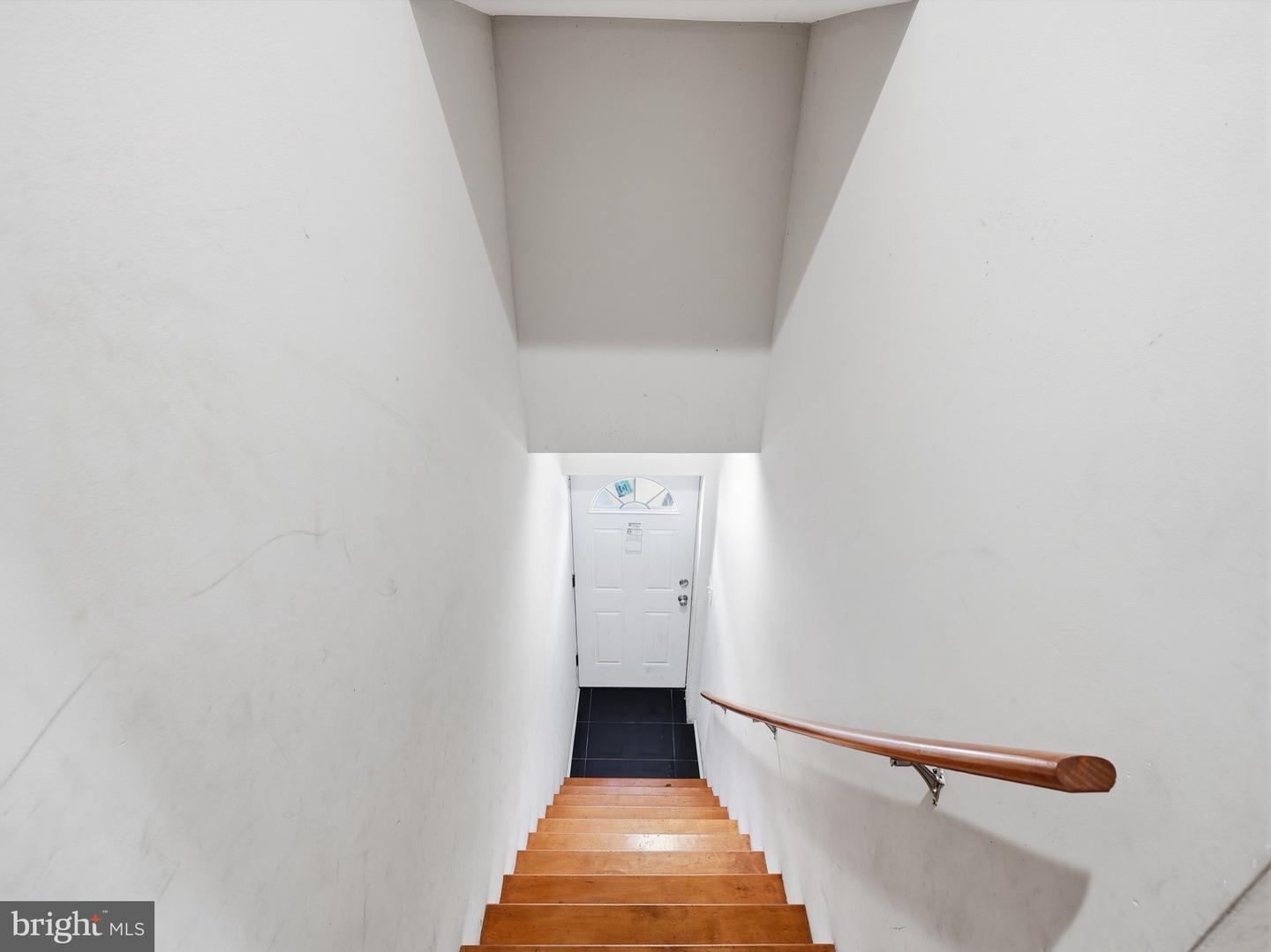 5578 Ludlow St Property Photo 14