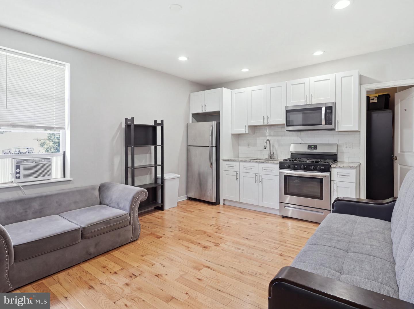 5578 Ludlow St Property Photo 15