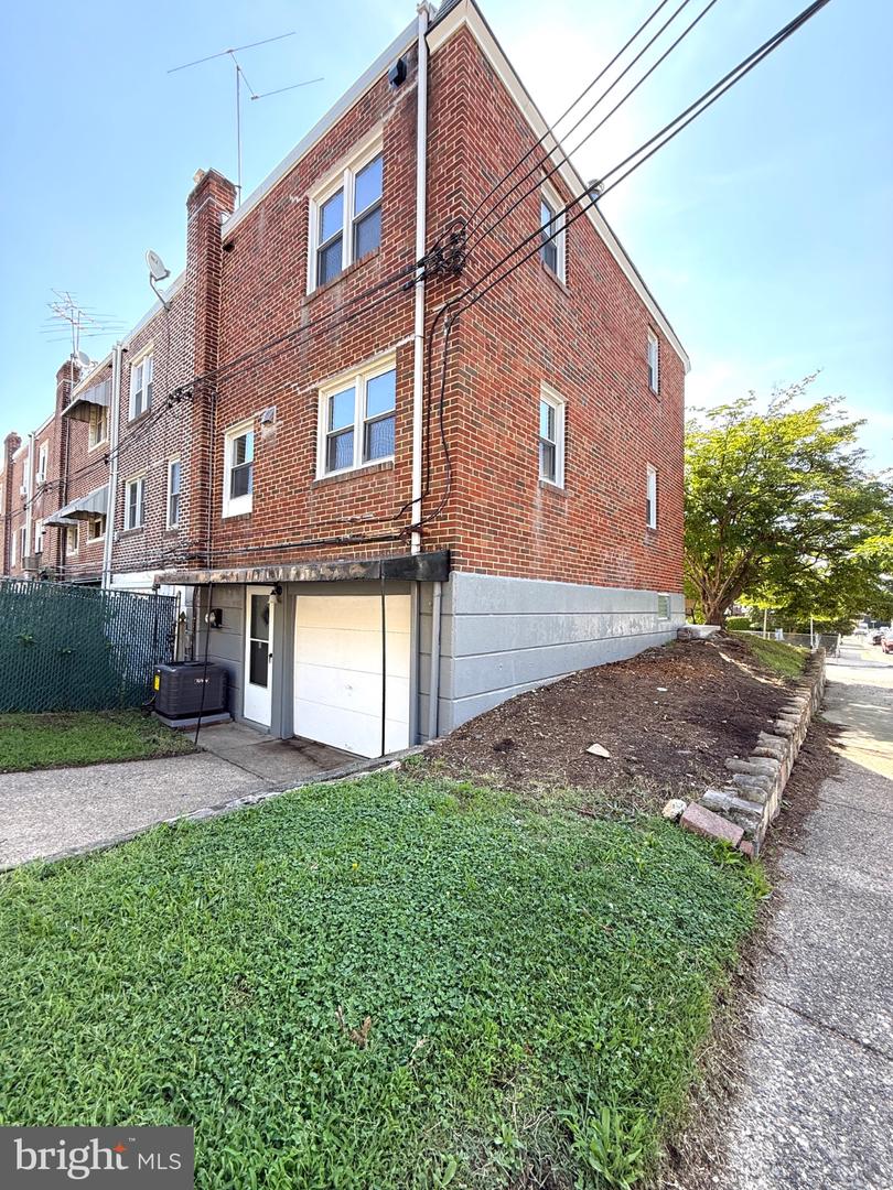 8100 Terry St Property Photo 16