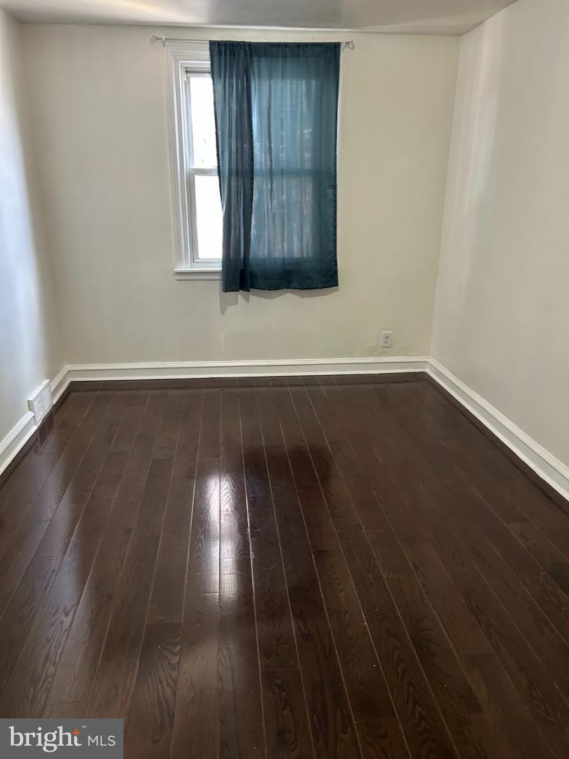 2825 Benner St Property Photo 14