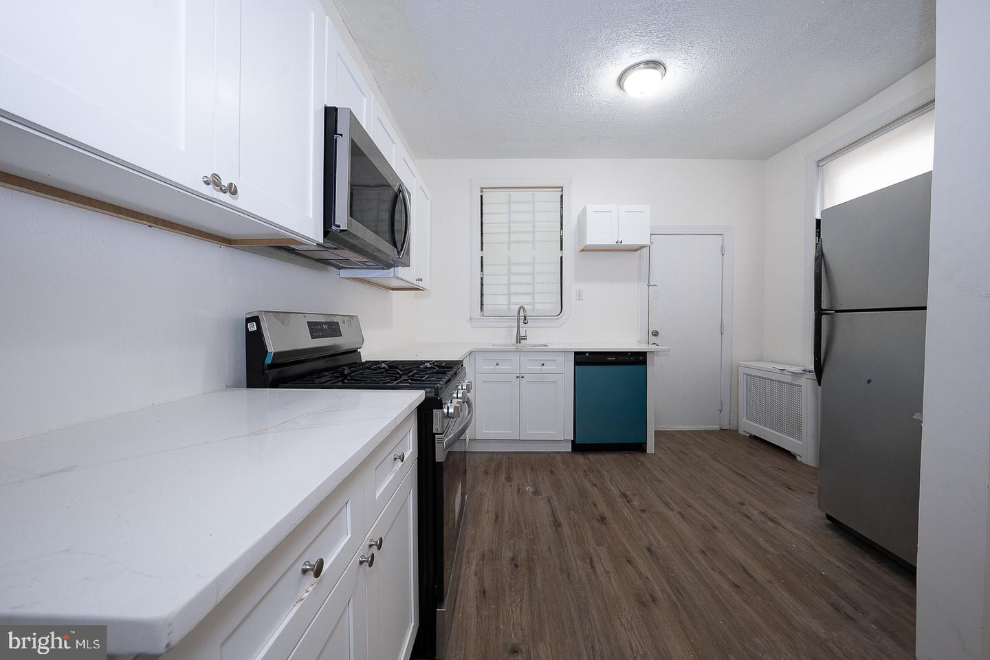 5514 N Marshall St Property Photo 9